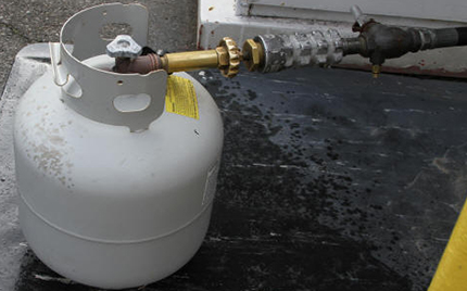 Propane refill station